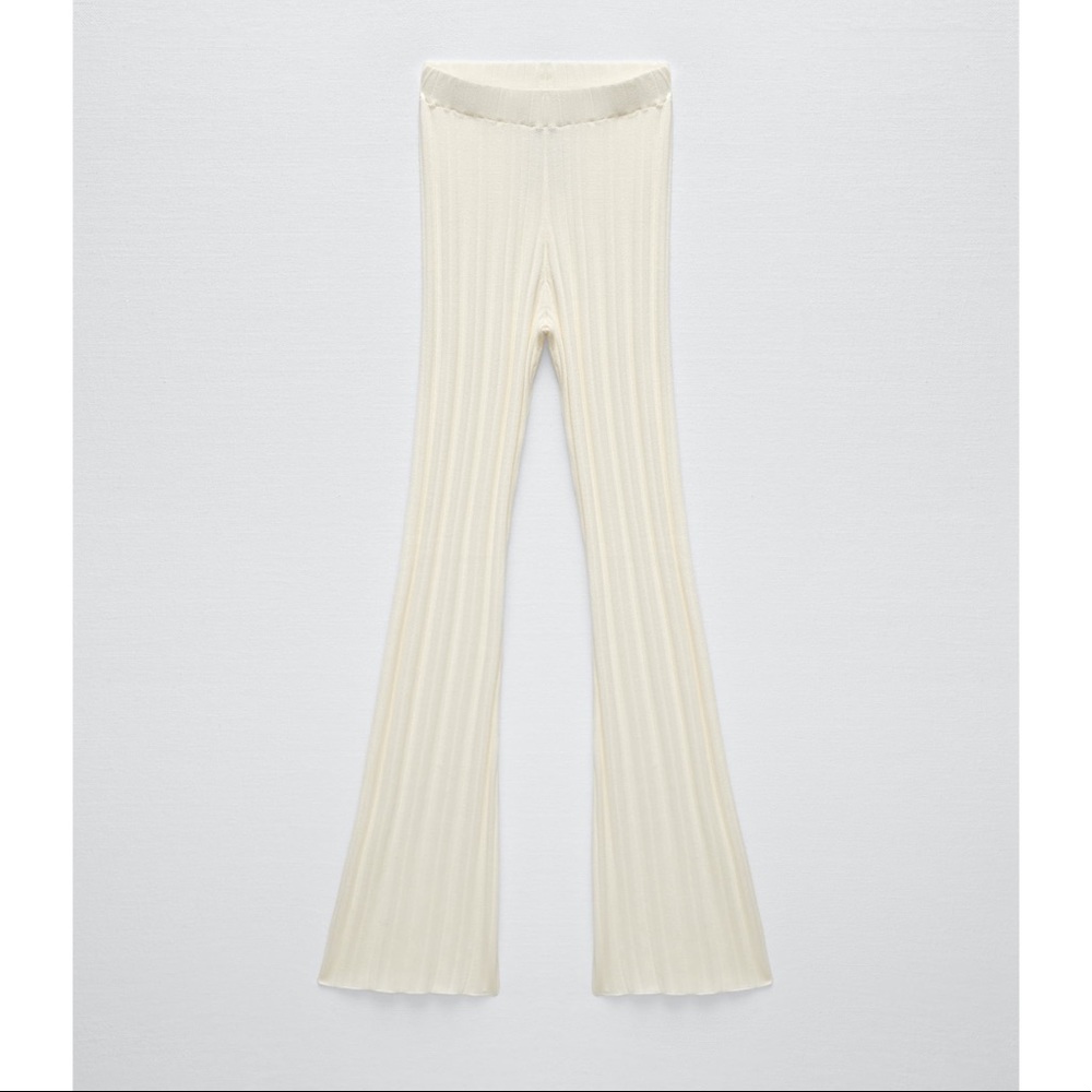 ZARA Ribbed Flared Pants